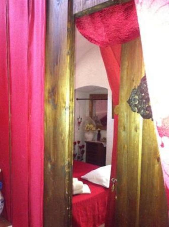 Le Petit Chateau Bed & Breakfast Dolceacqua Rom bilde